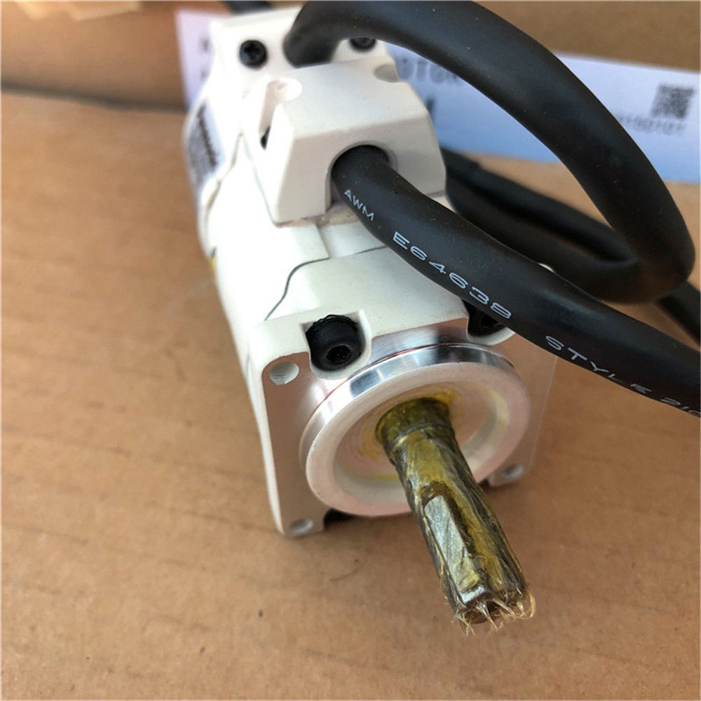 NEUER PANASONIC AC-Servomotor MSMA5AZA1E im Karton