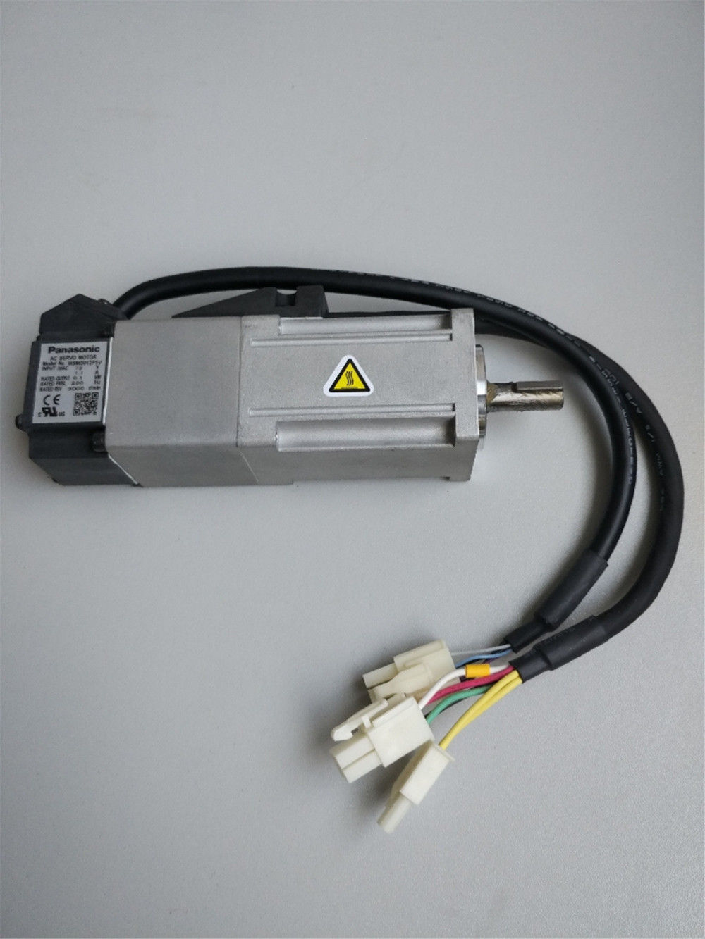 NEUER PANASONIC AC-Servomotor MSMD012P1V im Karton