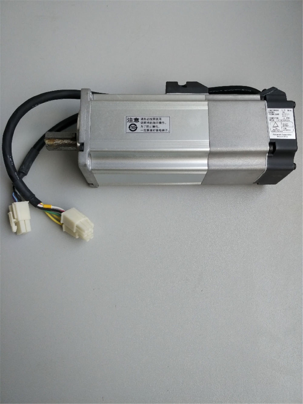NEUER PANASONIC AC-Servomotor MHMD042P1V im Karton