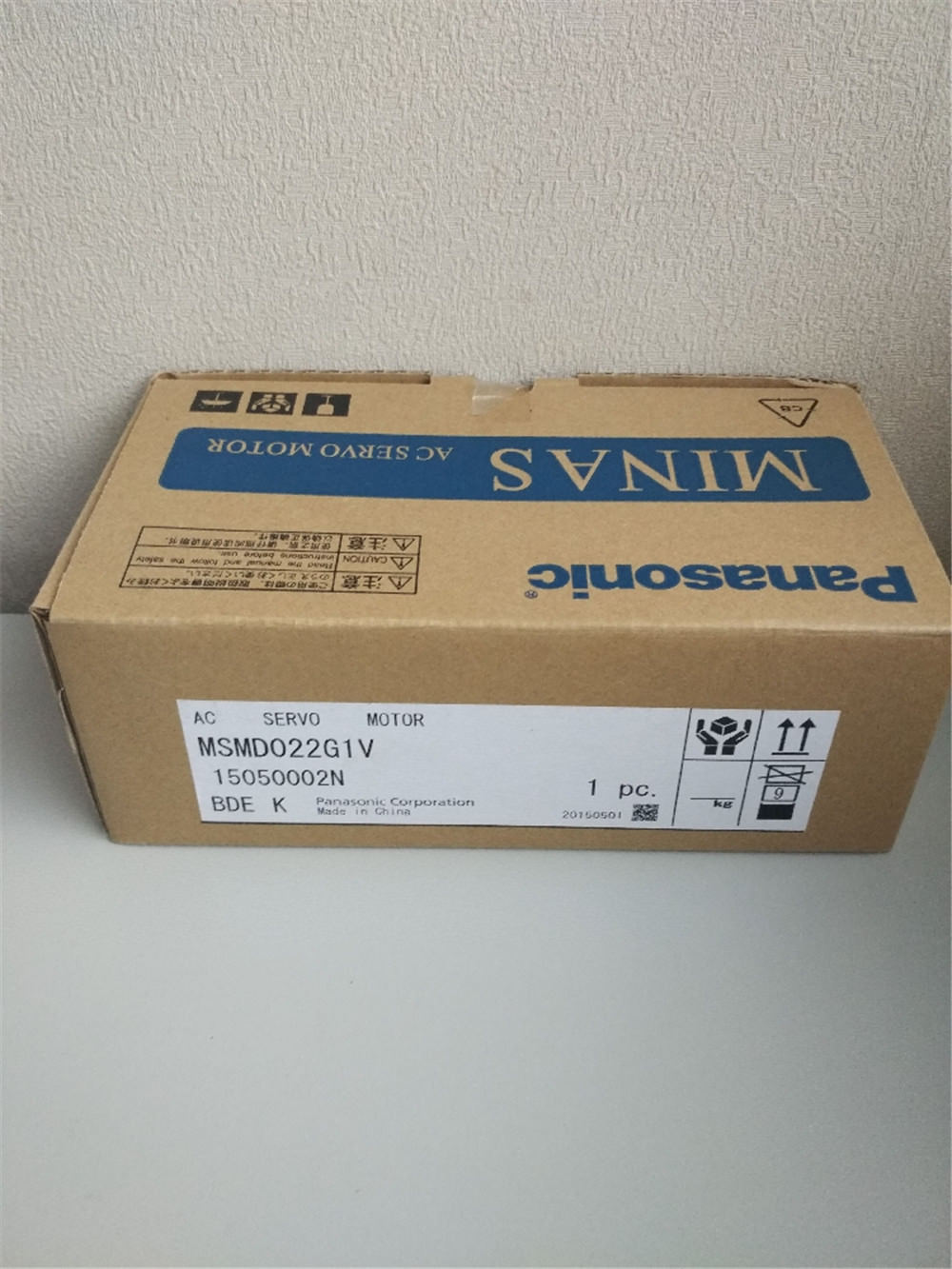 Neuer PANASONIC 200W 3000RPM Servomotor MSMD022G1V