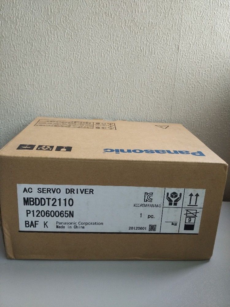 Neu PANASONIC 400W Servoantrieb MBDDT2110 15A 115V LAST
