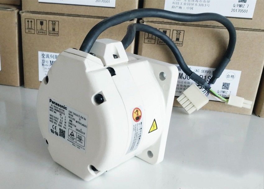 NEUER UND ORIGINALER PANASONIC AC SERVOMOTOR MQMA022A1G