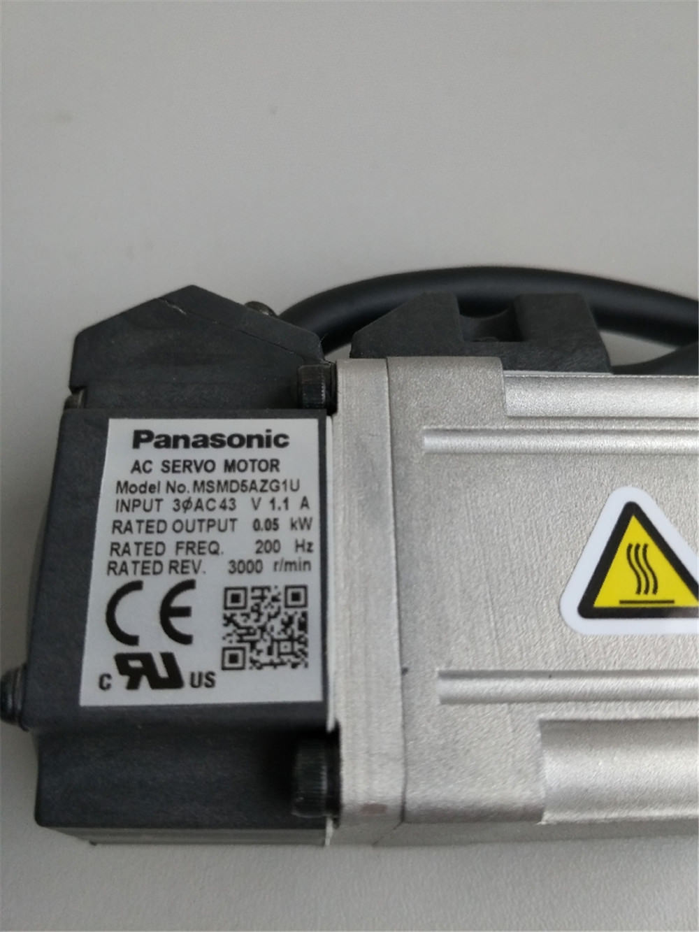 NEUER PANASONIC-Servomotor MSMD5AZG1U im Karton