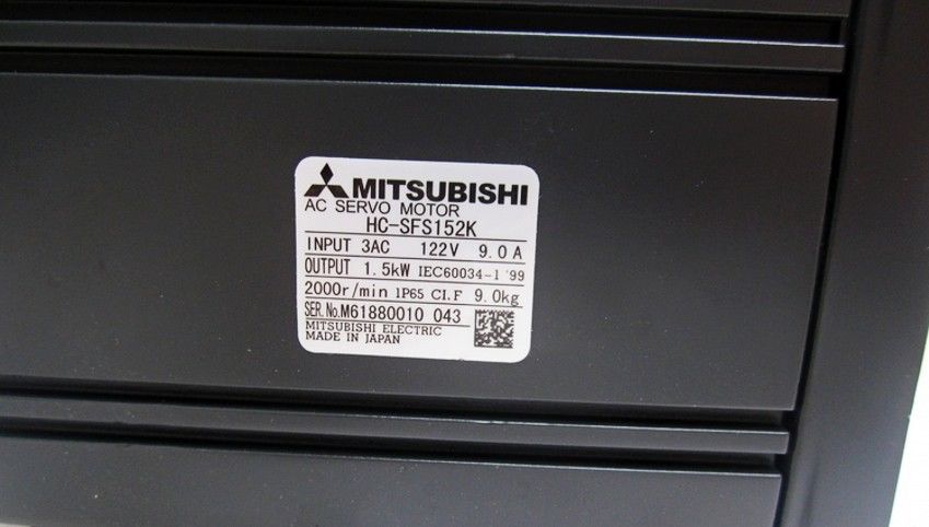 Neu Mitsubishi SERVOMOTOR HC-SFS152K im Karton HCSFS152K