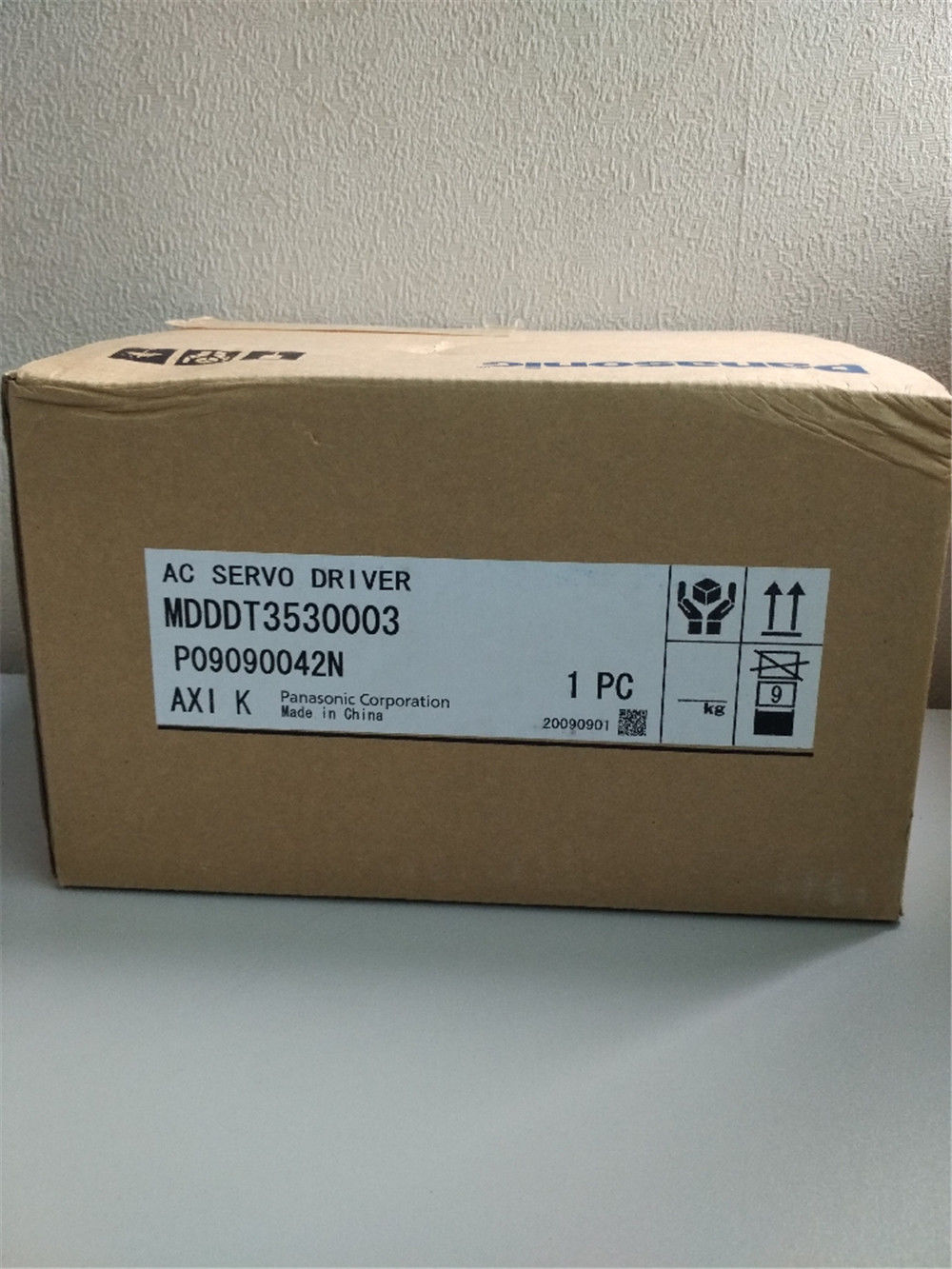 Neuer PANASONIC 1,5 kW Servoantrieb MDDDT3530003
