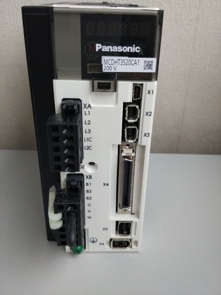 Neuer PANASONIC 750w 200-240Vac Servoantrieb MCDHT3520CA1