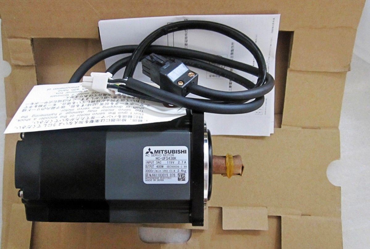 Original NEU Mitsubishi Servomotor HC-UFS43 HC-UFS43B HC-UFS43K HC-UFS43BK IN BOX