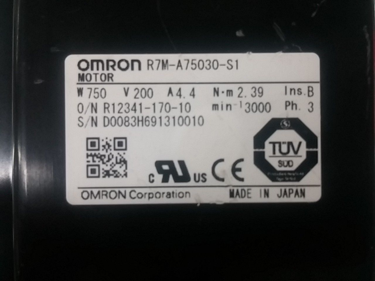 Gebrauchter OMRON R7M-A75030-S1 AC-SERVOMOTOR R7MA75030S1 auf Lager