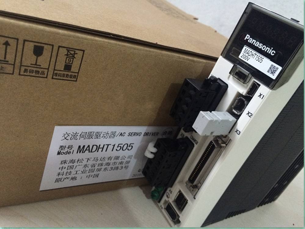 Neuer PANASONIC 200W 10A AC-Servoantrieb MADHT1505