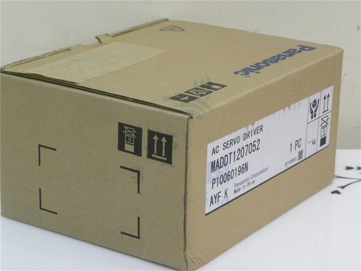 Neuer PANASONIC A4 200W AC-Servoantrieb MADDT1207052