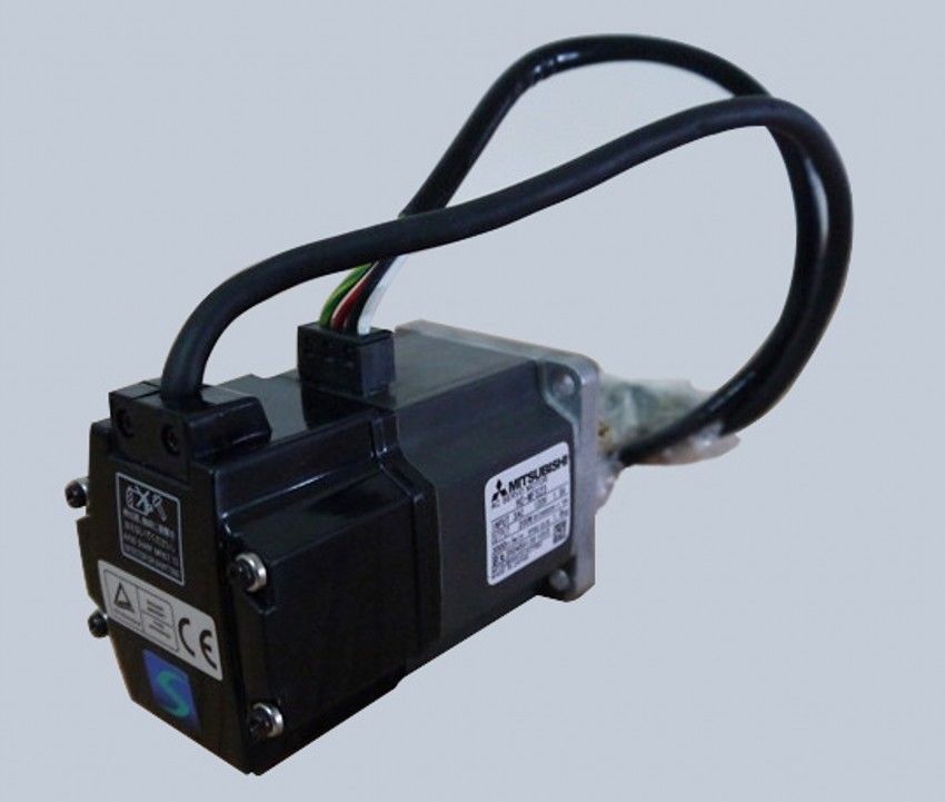 NEW&ORIGINAL MITSUBISHI SERVO MOTOR HC-MFS23 HCMFS23 in box