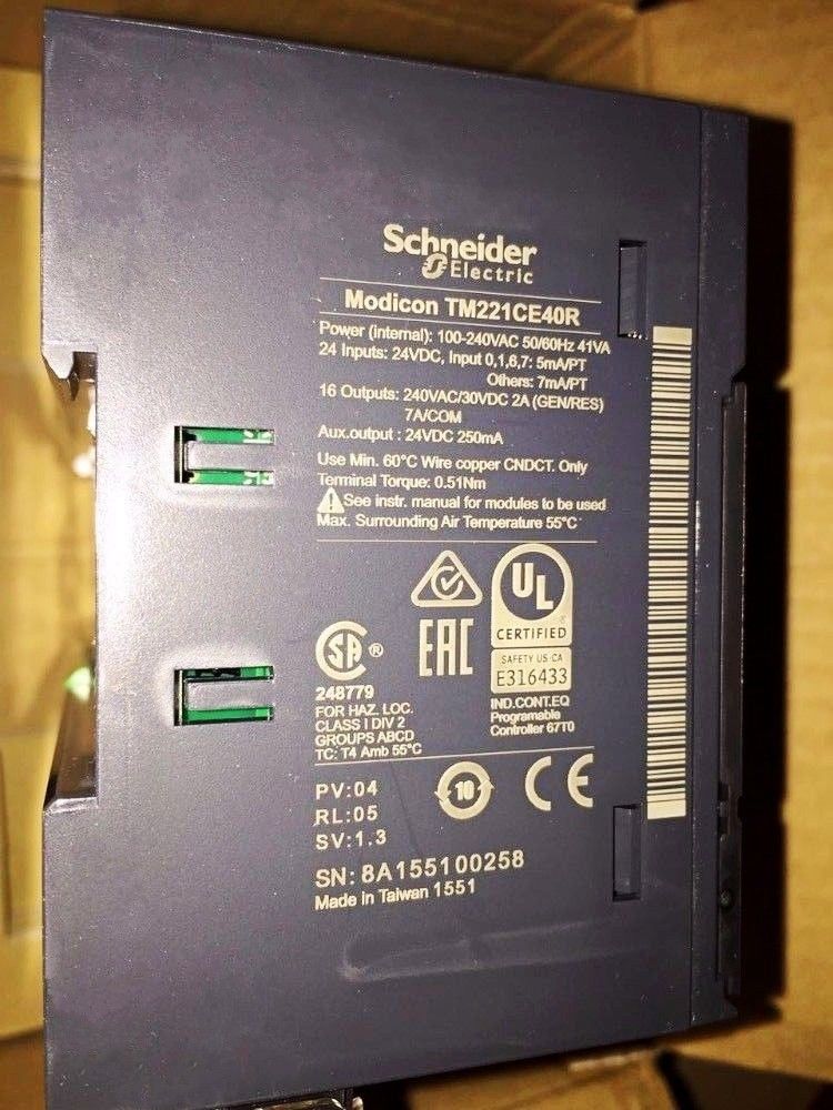 NEUES Schneider SPS-Modul TM221CE40R im Karton