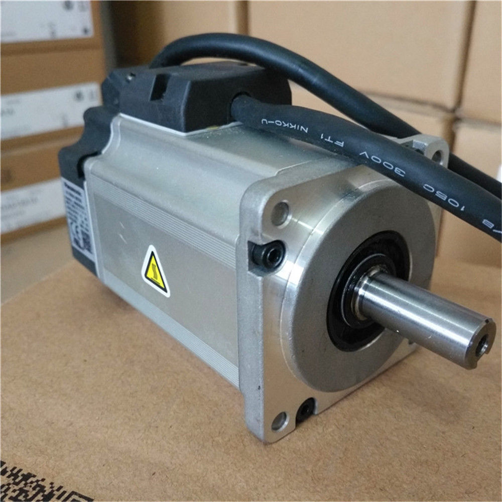 Genuine NEW PANASONIC AC Servo motor MHMD022G1U in box