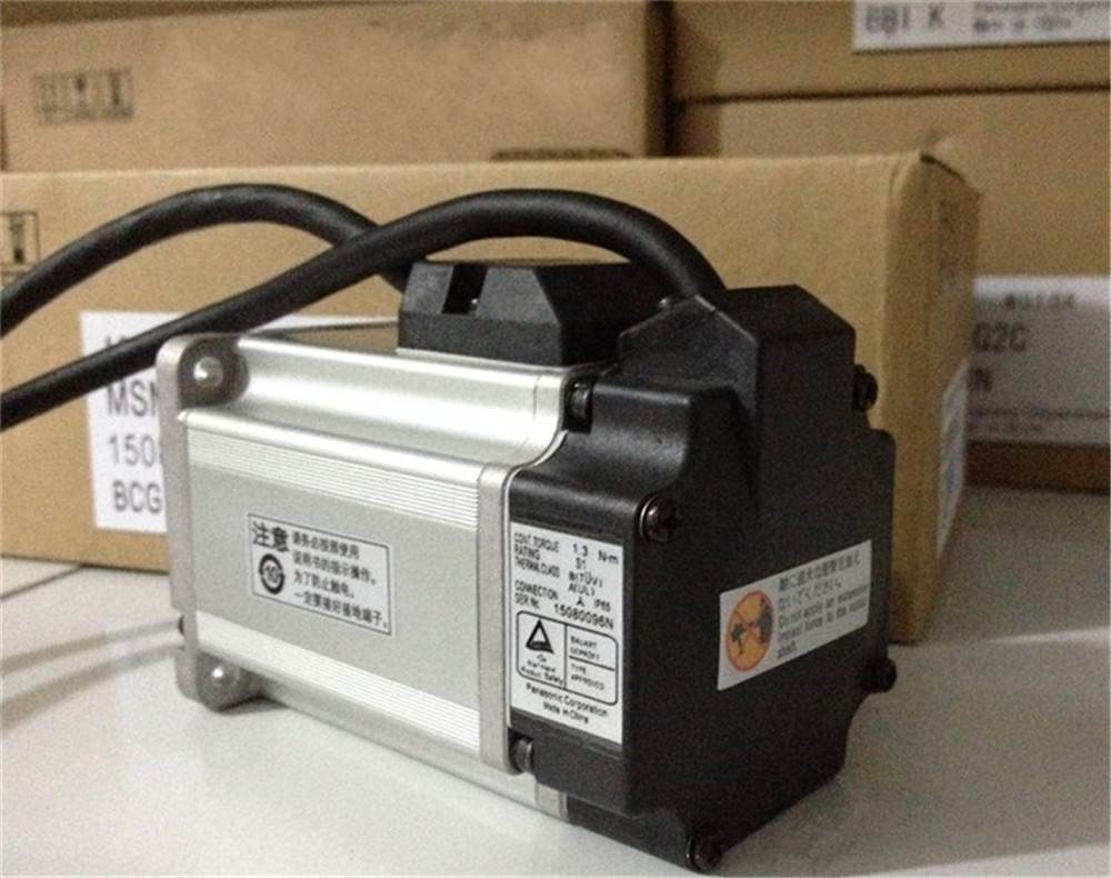 NEUER PANASONIC AC-Servomotor MSMJ042G1C im Karton