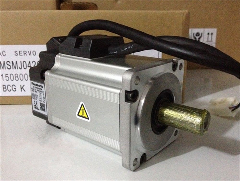 NEUER PANASONIC AC-Servomotor MSMJ042G1C im Karton