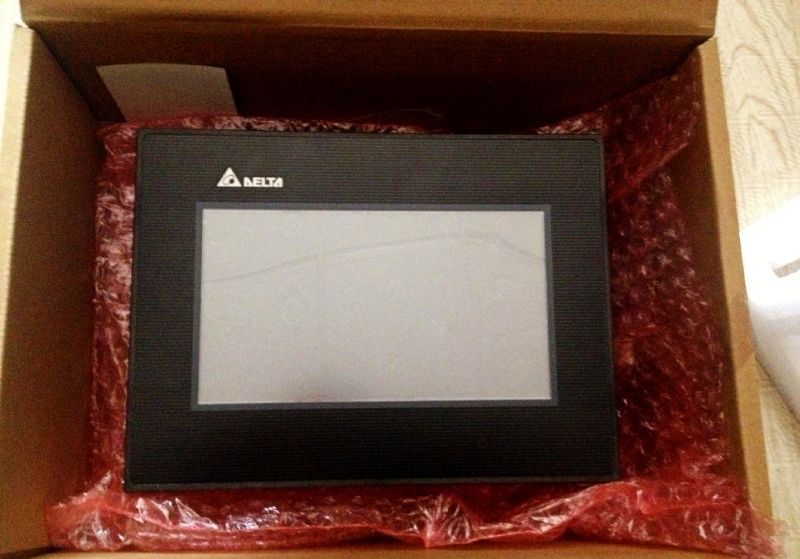DOP-B07S411 Delta HMI Touchscreen 7 inch 800 * 480 mit Programmkabel neu im Kasten