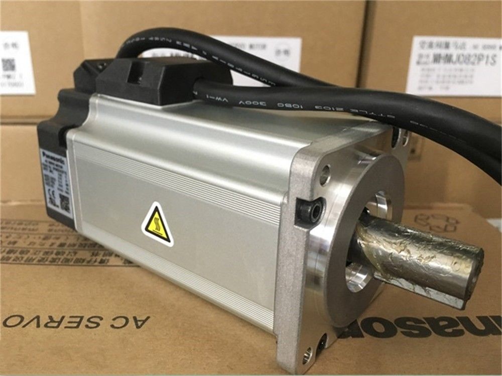NEUER Panasonic AC-Servomotor MHMD042P1S im Karton (echtes Bild)