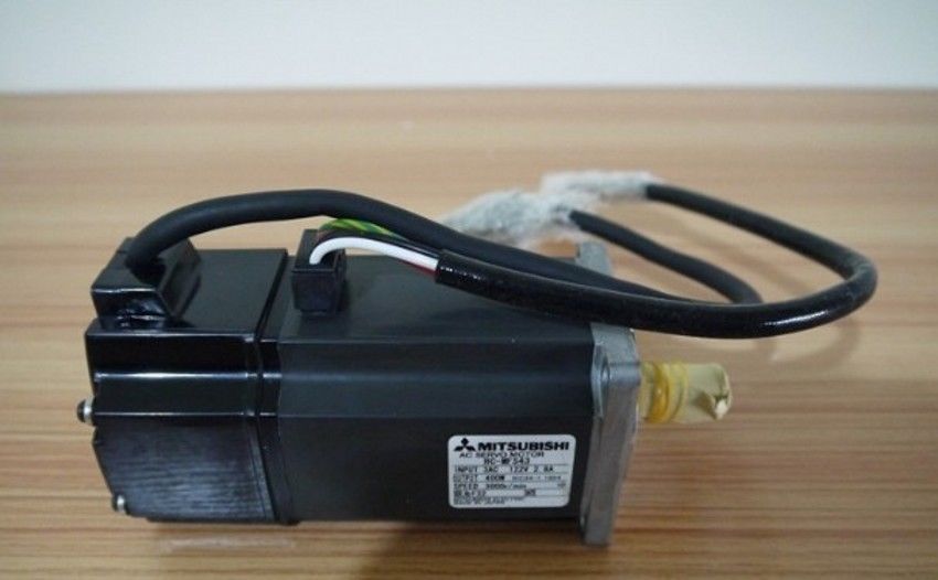 NEW&ORIGINAL MITSUBISHI SERVO MOTOR HC-MFS43 HCMFS43 in box
