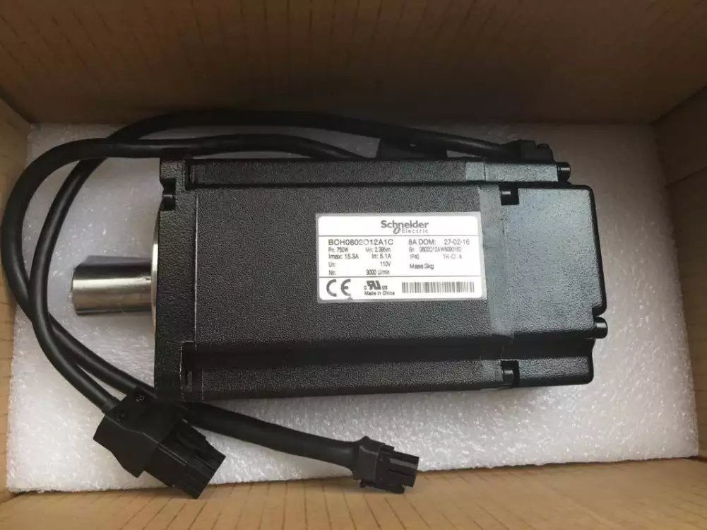 NEU & ORIGINAL Schneider SERVOMOTOR BCH0802O12A1C im Karton