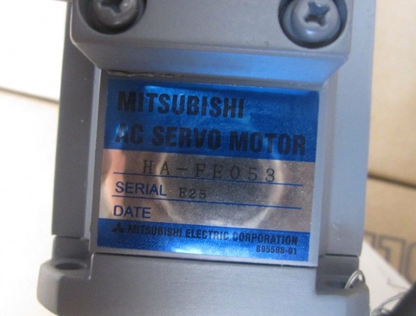 Nagelneuer Mitsubishi SERVO MOTOR HA-FE053 in Box HAFE053