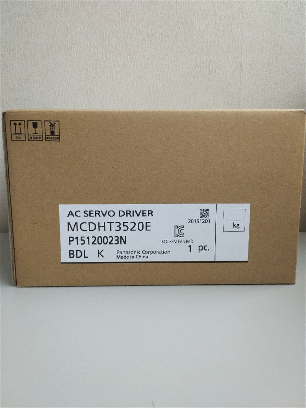 NEU PANASONIC Servoantrieb MCDHT3520E im Karton
