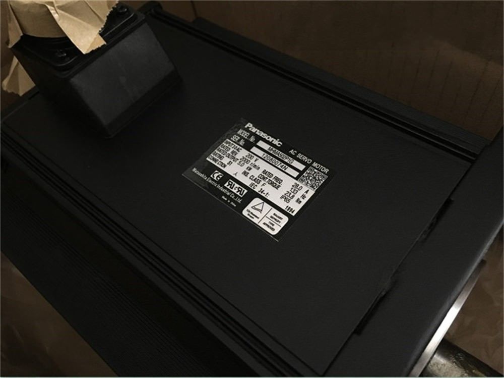 Neuer PANASONIC AC-Servomotor mit 5,0 kW Nennleistung MHMA502P1G