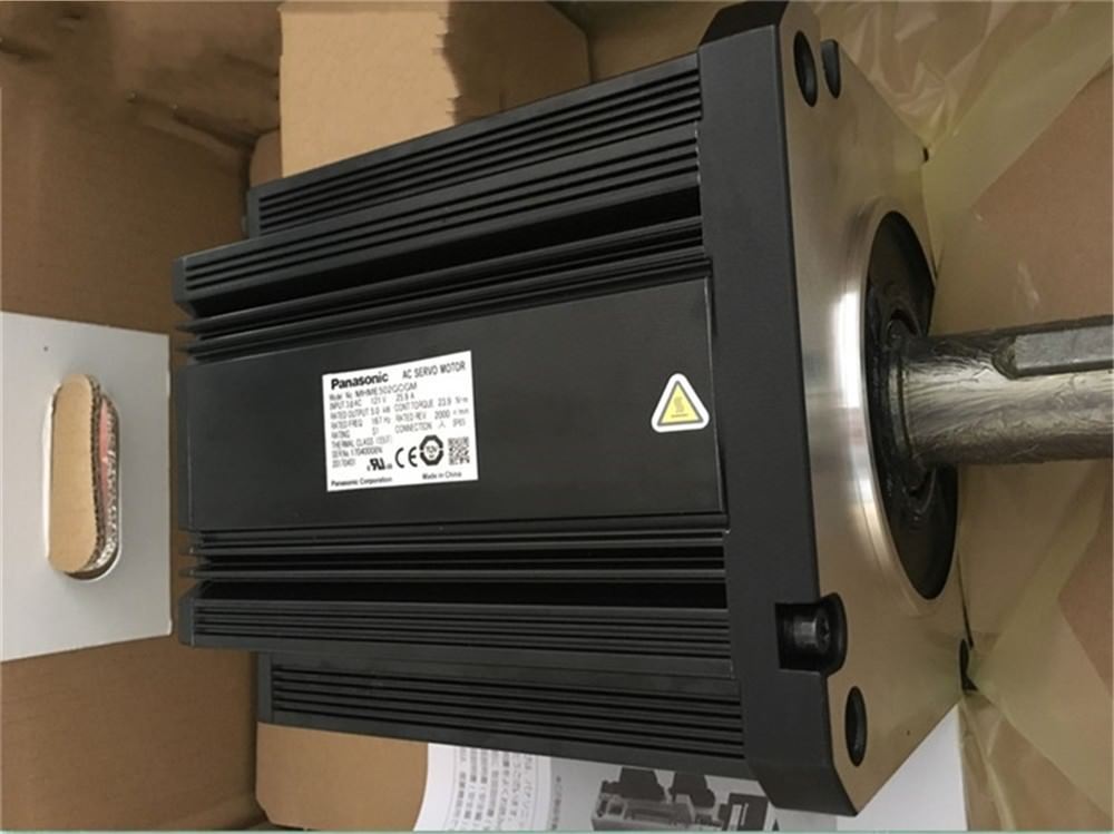 NEUER PANASONIC AC-Servomotor MHME502GCGM im Karton