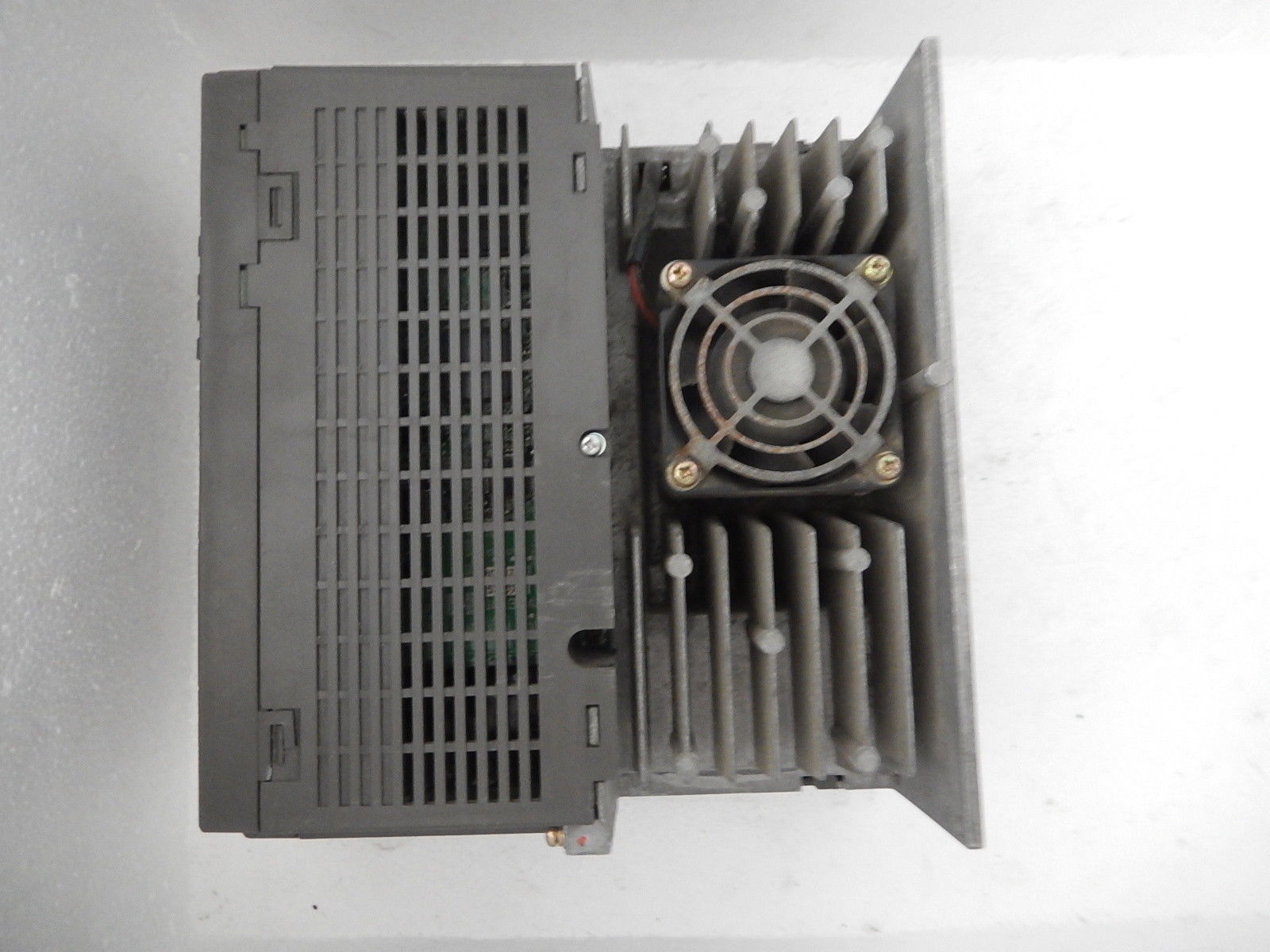 Fuji ORIGINAL AC SERVO DRIVER RYC152C3-VVT2 RYC152C3VVT2 in stock