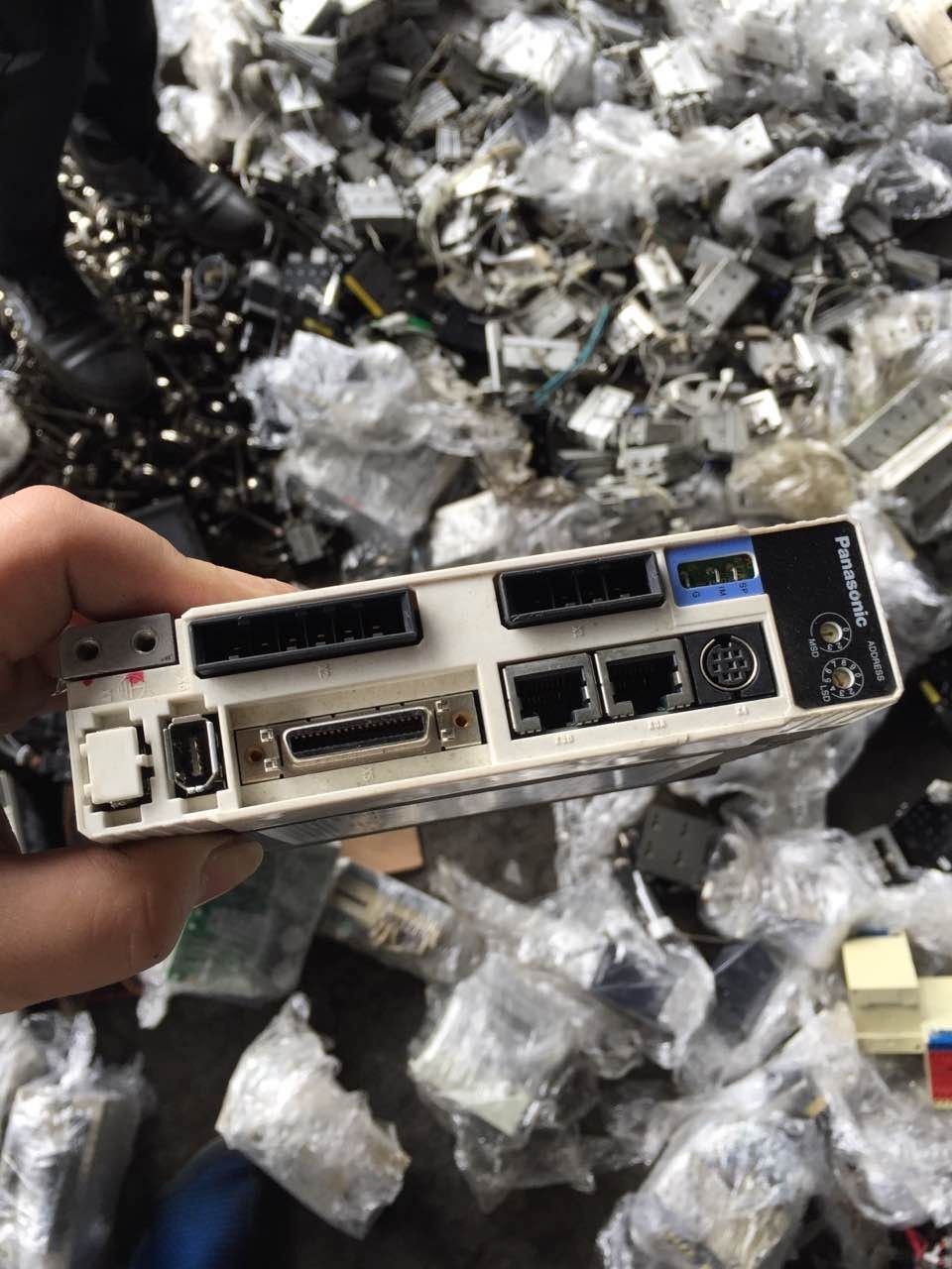 BENUTZTE TESTEN PANASONIC AC SERVO TREIBER MADDT1205A13