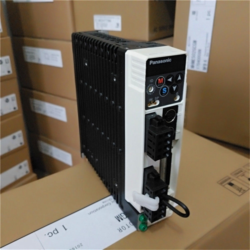 Neuer PANASONIC MINAS A4 SERIE 200W AC-Servoantrieb MADDT1207