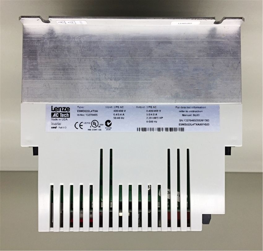 Lenze SMD AC Wechselrichter 2,2KW ESMD222L4TXA 3/PE
