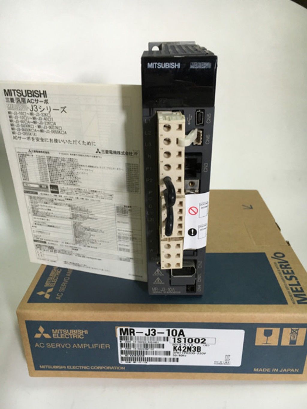 Brandneuer Mitsubishi Servoantrieb MR-J3-10A In Box MRJ310A