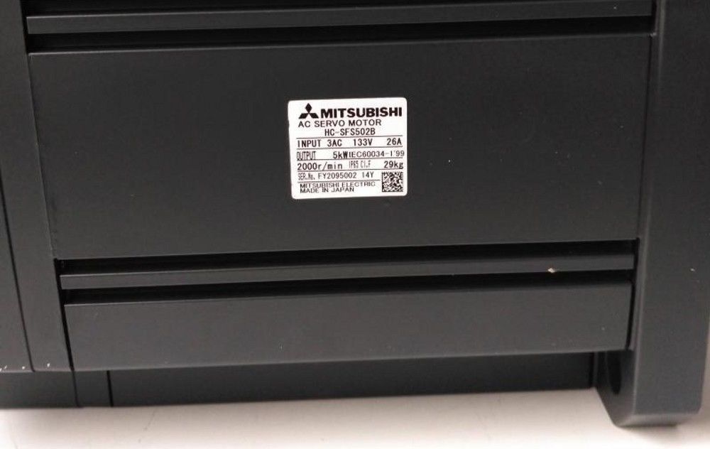 NEW MITSUBISHI SERVO MOTOR HC-SFS502 HC-SFS502B HC-SFS502K HC-SFS502BK IN BOX