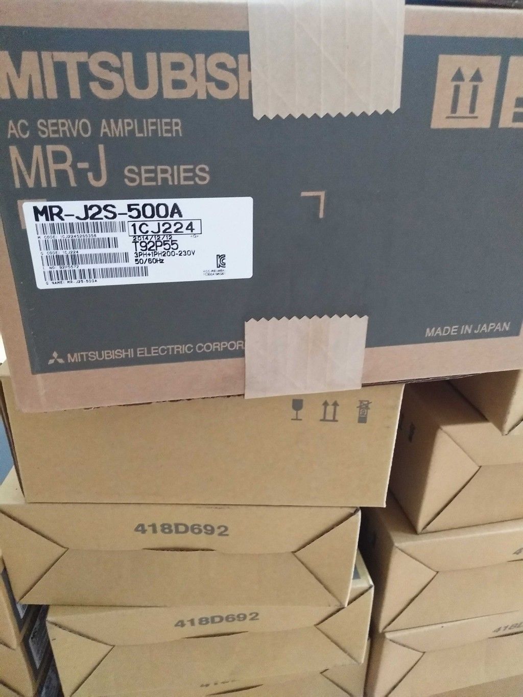 Brandneuer Mitsubishi Servoantrieb MR-J2S-500A In Box MRJ2S500A