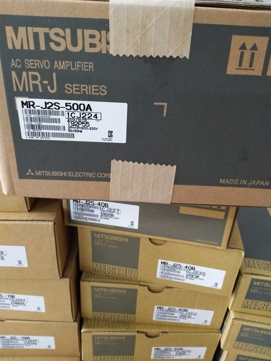 Brandneuer Mitsubishi Servoantrieb MR-J2S-500A In Box MRJ2S500A