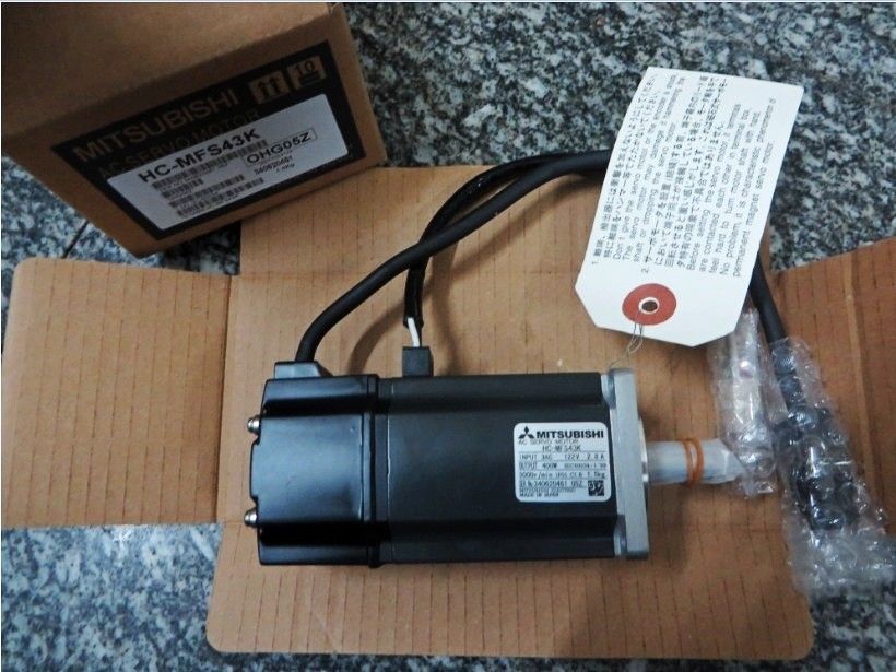 Brandneu Mitsubishi Servomotor HC-MFS43K in Box HCMFS43K