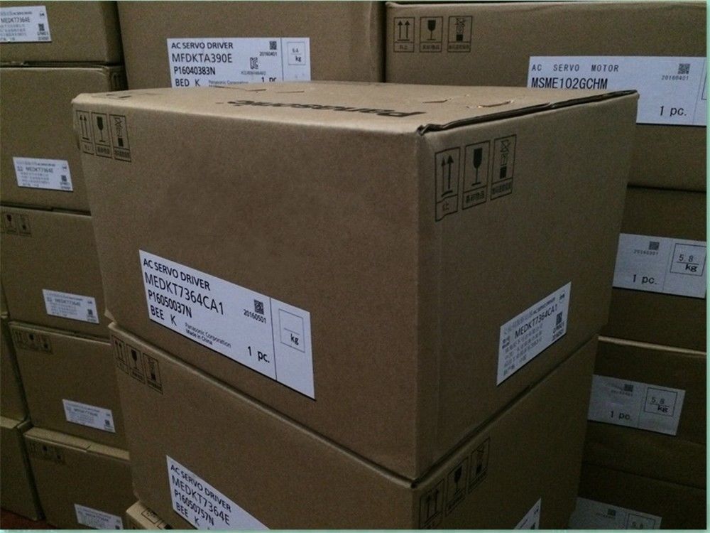 Neuer PANASONIC 3-Phasen-200-V-AC-Servoantrieb MEDKT7364CA1