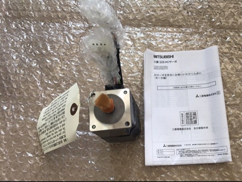 NEW&ORIGINAL Mitsubishi AC SERVO MOTOR HC-KFS0336-S1 HCKFS0336S1 IN BOX