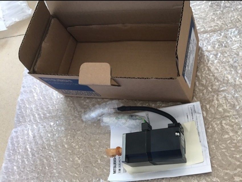 NEW&ORIGINAL Mitsubishi AC SERVO MOTOR HC-KFS0336-S1 HCKFS0336S1 IN BOX